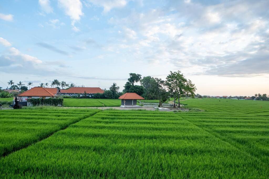 Villa Santa 1 Canggu  Bagian luar foto